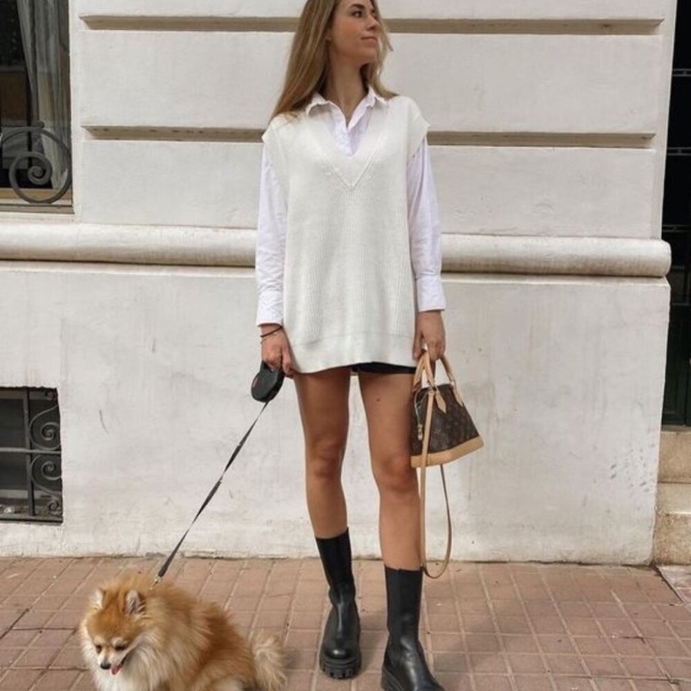 NWT Zara Knit V  Neck Oversized Sleeveless Sweater, Sz Small